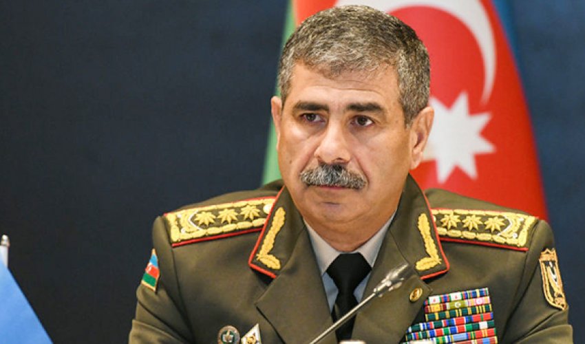 Azərbaycan müdafiə naziri Pakistan tərəfinə başsağlığı verib