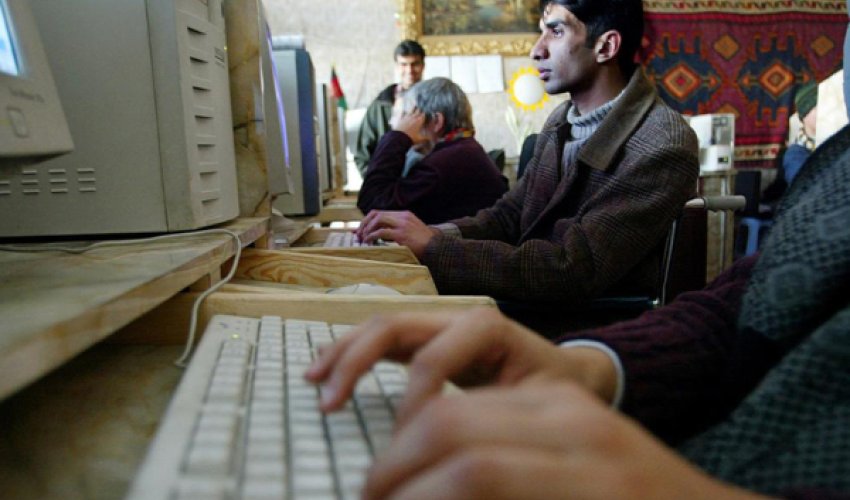 В Афганистане оживает интернет