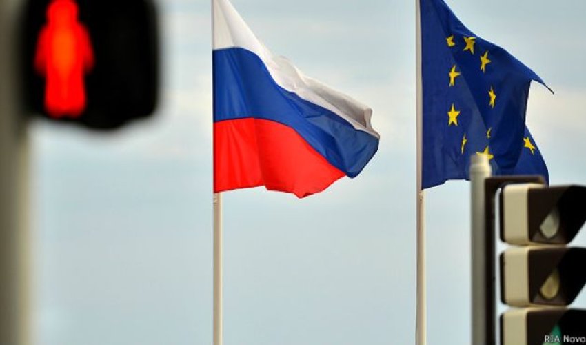 ЕС продлил санкции против России до октября 2026 года.