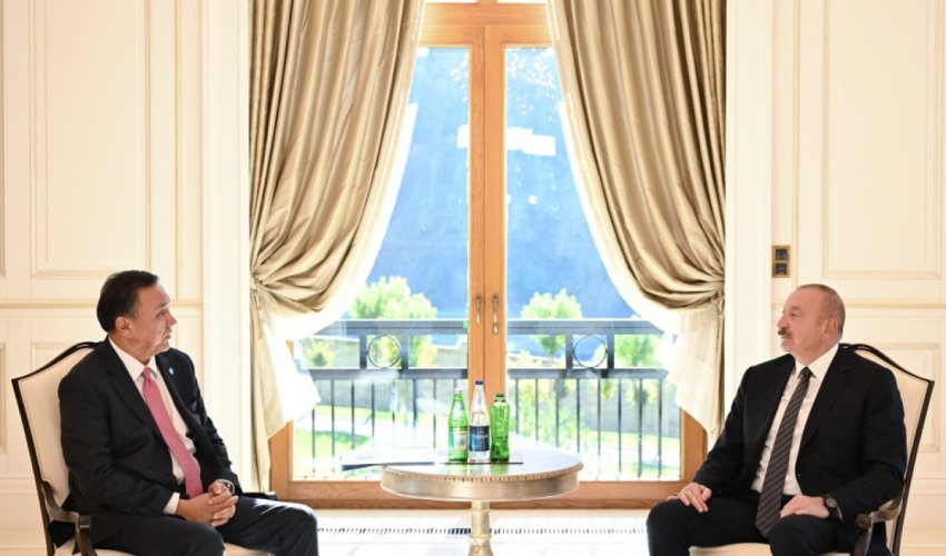 Ilham Aliyev meets Turkic officials in Gabala