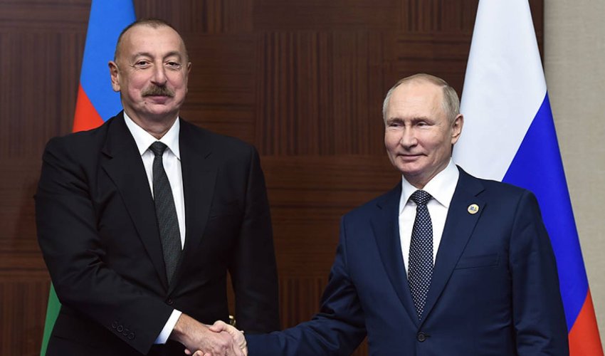 Алиев позвонил Путину