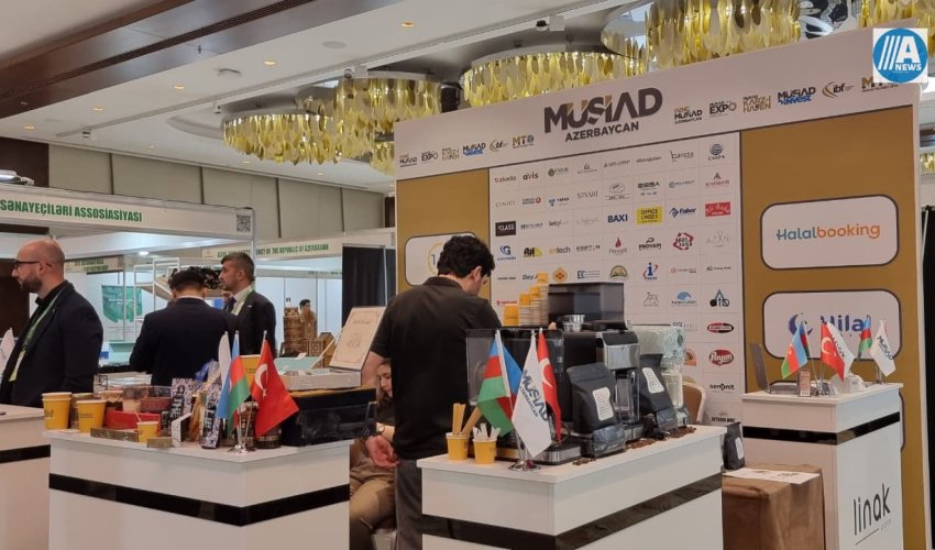 Bakıda Halal Biznes sərgisi keçirilib - Fotolar Bakıda Halal Biznes sərgisi keçirilib - Fotolar