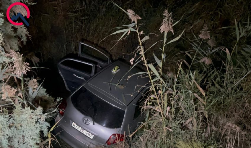 Kürdəmirdə maşın kanala düşüb, yaralılar var