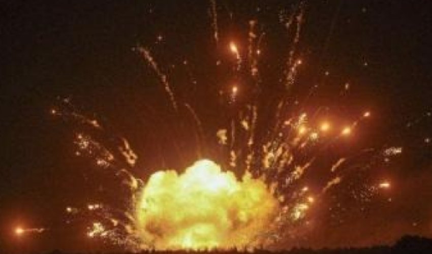 Мощный взрыв на складе оружия в Дамаске