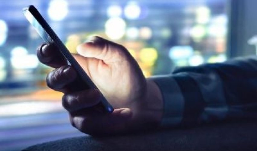 Əfqanıstanda "Instagram", "Facebook" və "Snapchat"a giriş məhdudlaşdırılıb Əfqanıstanda "Instagram", "Facebook" və "Snapchat"a giriş məhdudlaşdırılıb