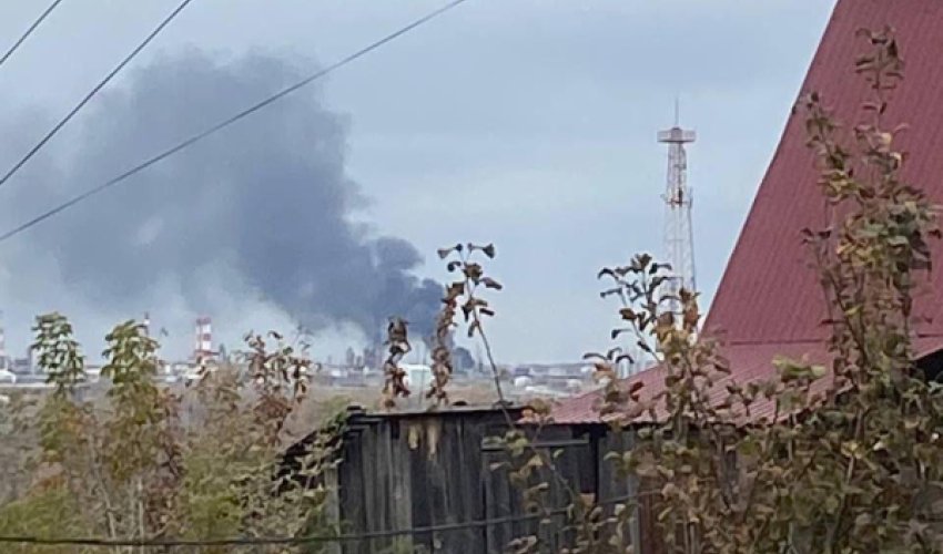 Украинские дроны поразили НПЗ в Уфе Украинские дроны поразили НПЗ в Уфе
