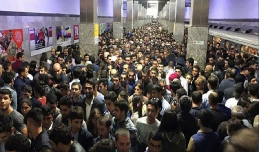 Metro və avtobusda "Birbank" mobil tətbiqinin QR bilet ödəniş sistemində çətinlik yaranıb Metro və avtobusda "Birbank" mobil tətbiqinin QR bilet ödəniş sistemində çətinlik yaranıb