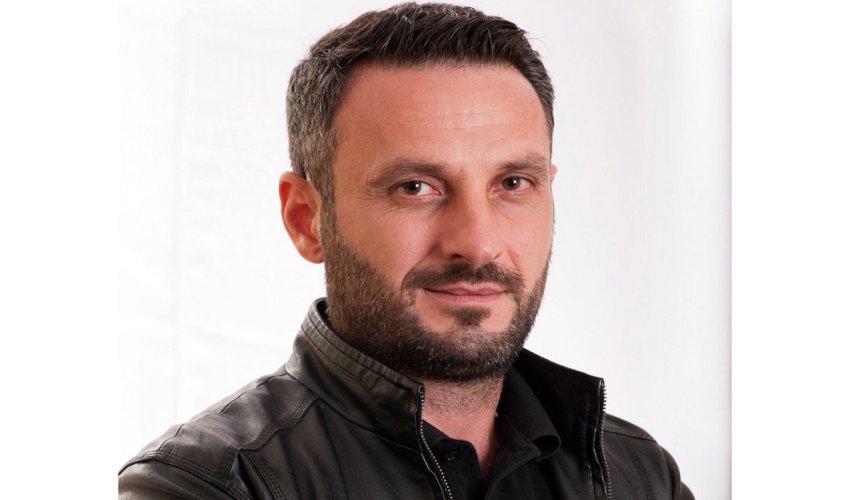 Əməkdar artist Rəşad Bəxtiyarov vəfat edib
Əməkdar artist Rəşad Bəxtiyarov vəfat edib
