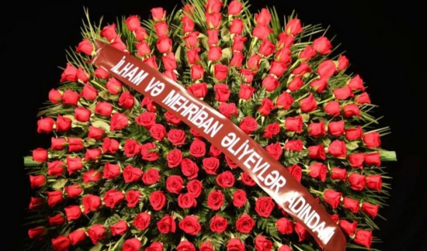 Ramiz Quliyevlə vida mərasimi keçirilir, Prezident və Mehriban Əliyeva əklil göndərib Ramiz Quliyevlə vida mərasimi keçirilir, Prezident və Mehriban Əliyeva əklil göndərib