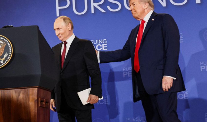 Перед встречей с Зеленским Трамп поговорит с Путиным Перед встречей с Зеленским Трамп поговорит с Путиным