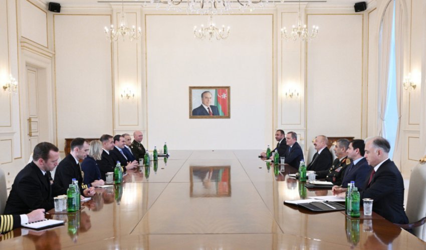 Prezident ABŞ Mərkəzi Komandanlığının komandanını qəbul edib Prezident ABŞ Mərkəzi Komandanlığının komandanını qəbul edib