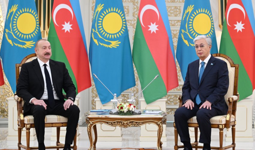 Azərbaycan və Qazaxıstan prezidentləri Astanada strateji tərəfdaşlığı müzakirə ediblər Azərbaycan və Qazaxıstan prezidentləri Astanada strateji tərəfdaşlığı müzakirə ediblər