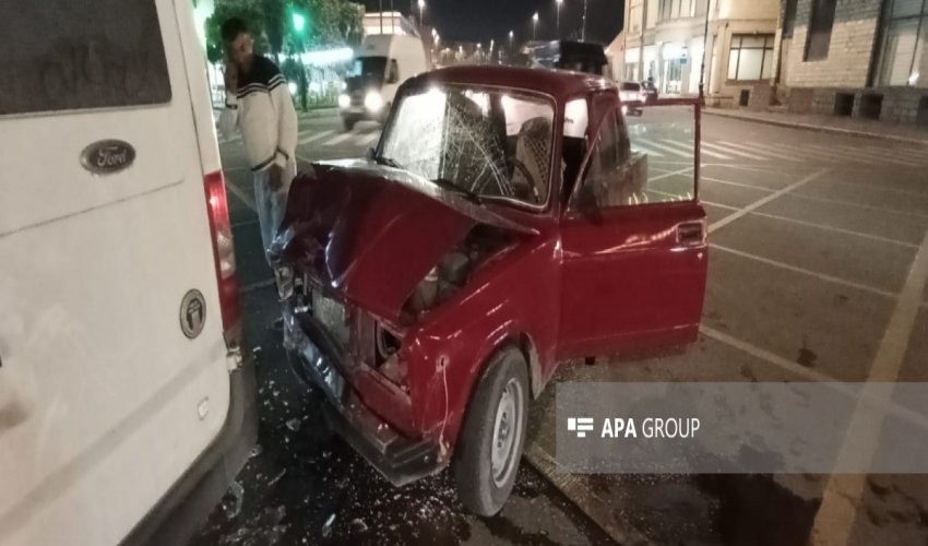 Gəncədə yük maşını ilə minik maşını toqquşub, xəsarət alanlar var