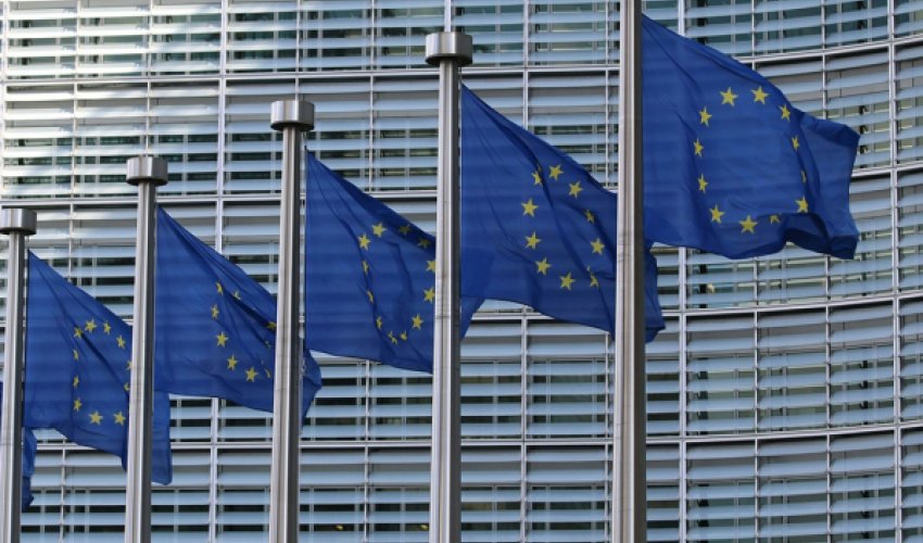 Евросоюз одобрил 19-й пакет антироссийских санкций Евросоюз одобрил 19-й пакет антироссийских санкций