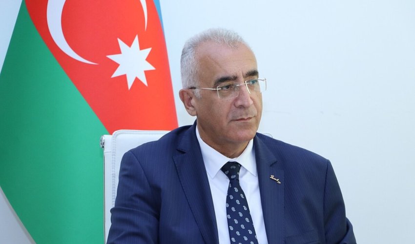 Dövlət Komitəsinin Aparat rəhbəri vəfat edib Dövlət Komitəsinin Aparat rəhbəri vəfat edib