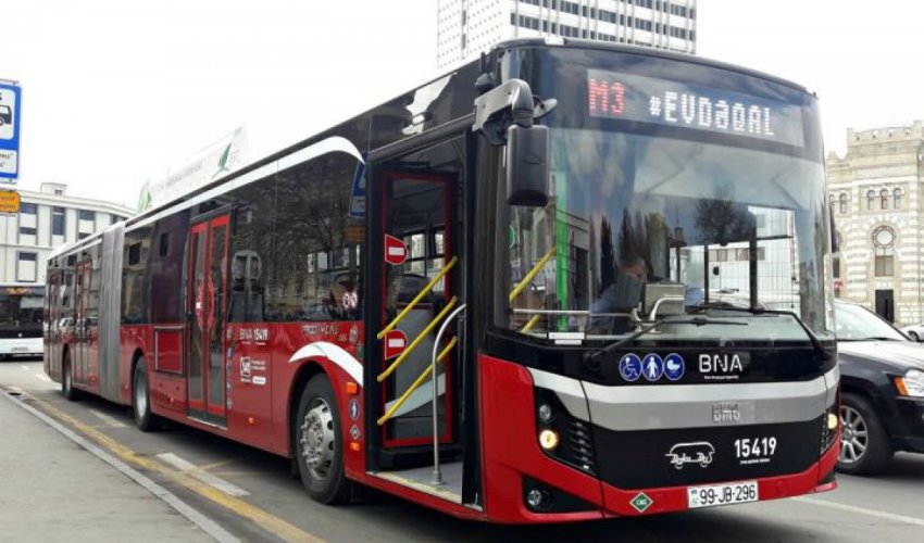 Masazır dairəsindən Bakı istiqamətində avtobuslar üçün xüsusi hərəkət zolağı yaradılıb
Masazır dairəsindən Bakı istiqamətində avtobuslar üçün xüsusi hərəkət zolağı yaradılıb
