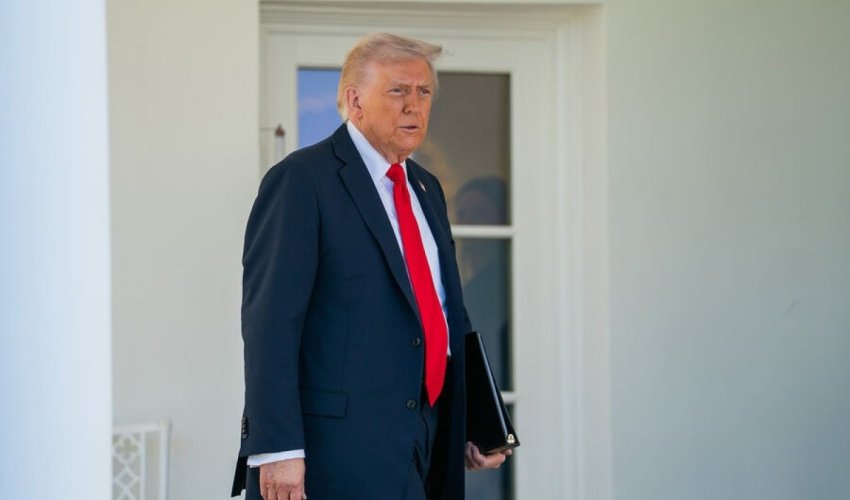 Трамп разозлился из-за рекламы и повысил пошлины Трамп разозлился из-за рекламы и повысил пошлины