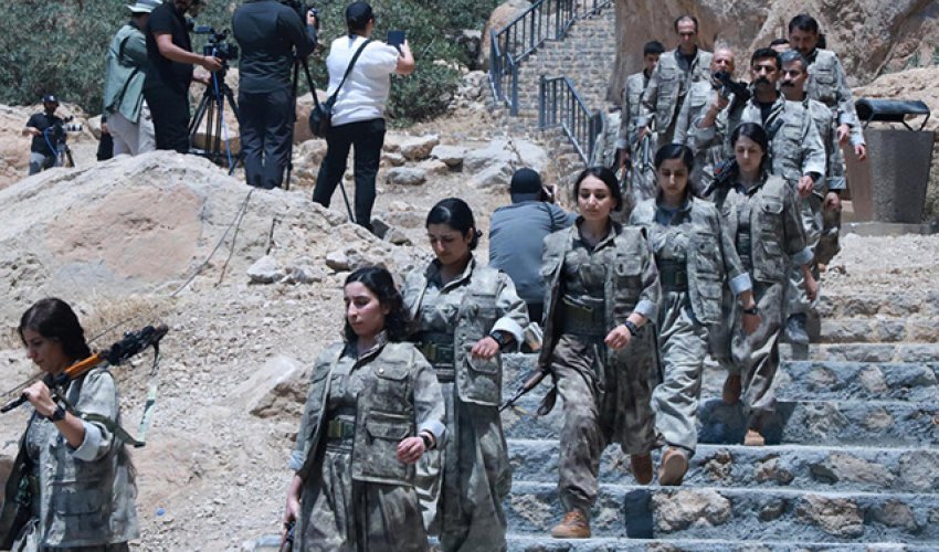PKK Türkiyə sərhədlərinə yaxın düşərgə və mağaraları tərk edəcək PKK Türkiyə sərhədlərinə yaxın düşərgə və mağaraları tərk edəcək
