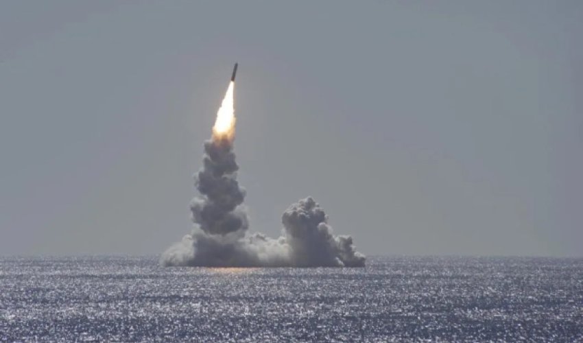 Лондон предлагает делить ядерное оружие с Берлином Лондон предлагает делить ядерное оружие с Берлином