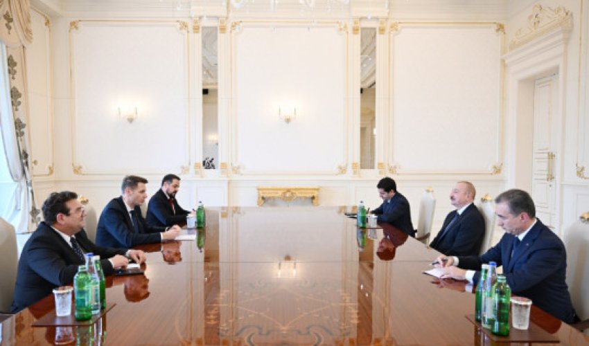 İlham Əliyev Rumıniya Parlamenti Senatının sədrini qəbul edib İlham Əliyev Rumıniya Parlamenti Senatının sədrini qəbul edib