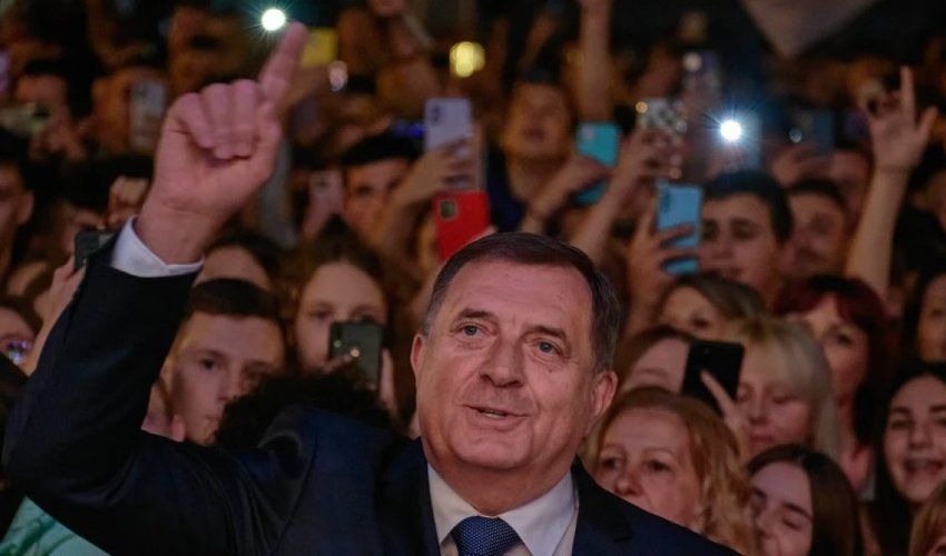 США сняли санкции с Додика США сняли санкции с Додика