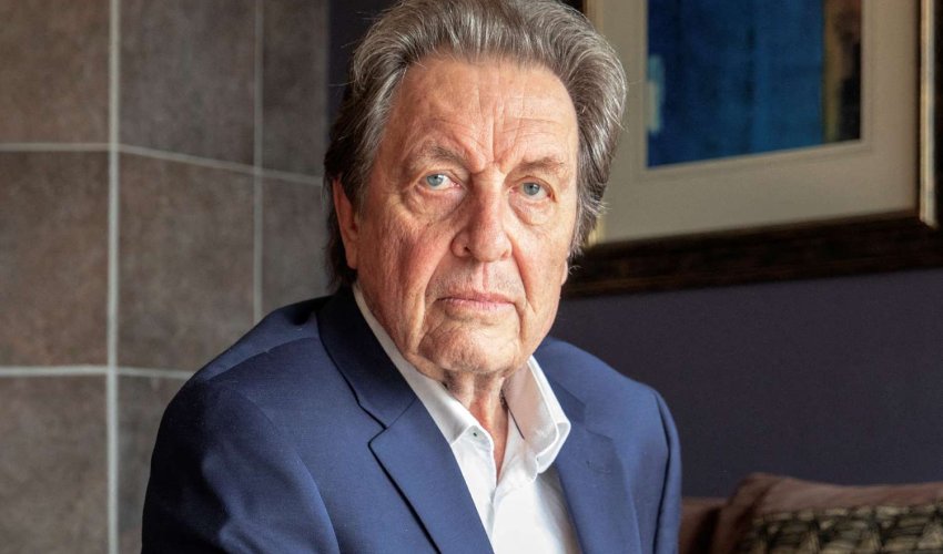 Отцу Илона Маска предложили российский паспорт Отцу Илона Маска предложили российский паспорт