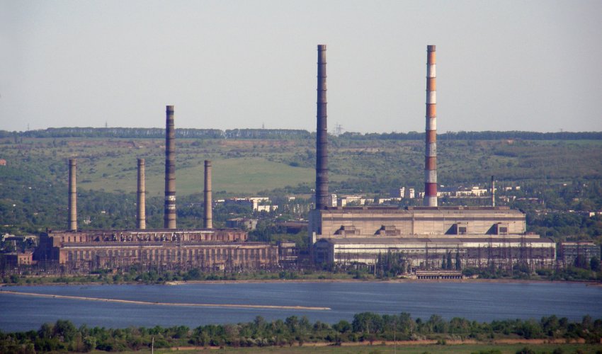 Зеленский сообщил об ударе россиян по Славянской ТЭС: есть жертвы Зеленский сообщил об ударе россиян по Славянской ТЭС: есть жертвы