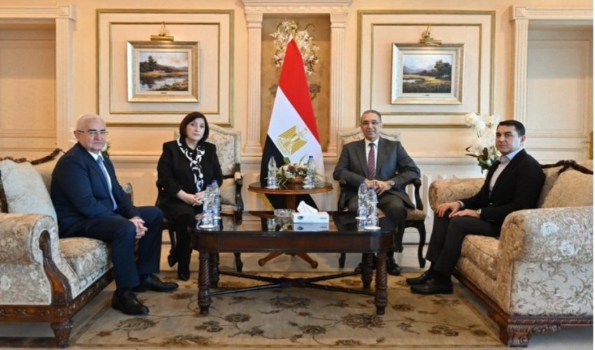 Sahibə Qafarova Misirdə səfərdədir