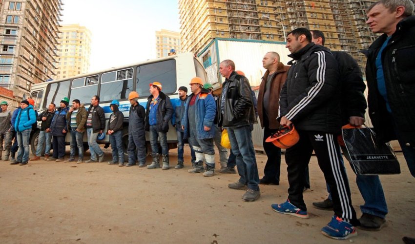 Тысячи мигрантов выдворят из Москвы Тысячи мигрантов выдворят из Москвы