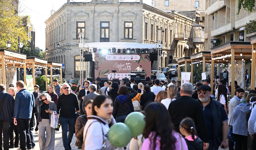 İçərişəhərdə Zeytun Festivalı davam edir