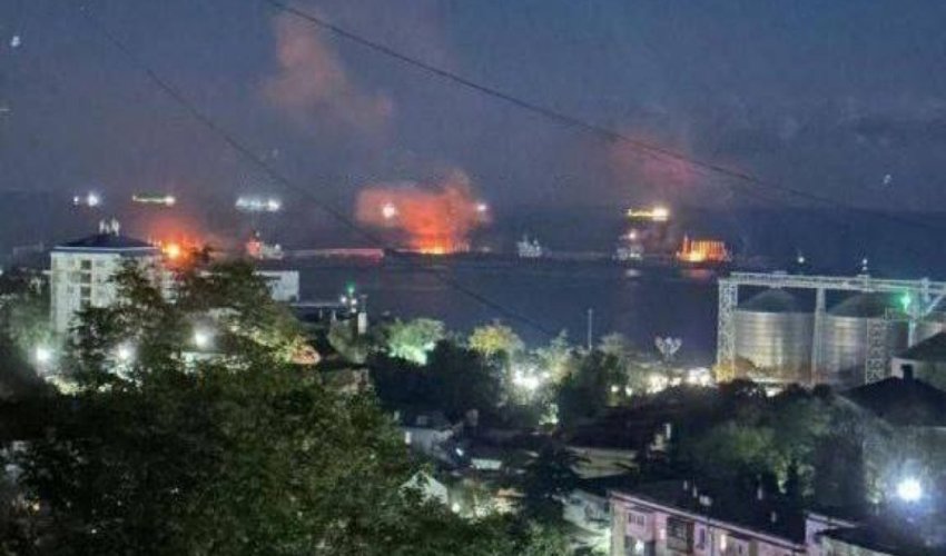 Украина атакует город Туапсе Украина атакует город Туапсе