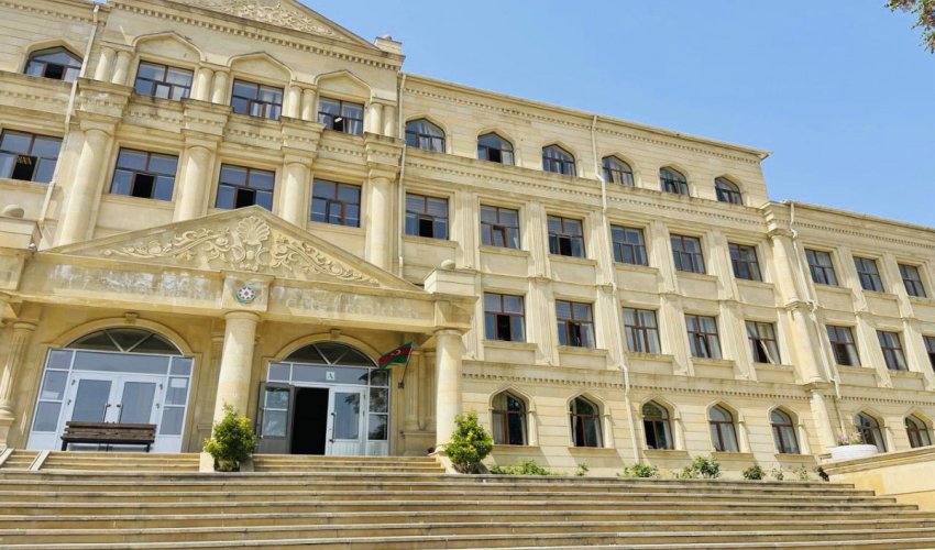 Texniki və humanitar fənlər liseyinə yeni direktor təyin edilib