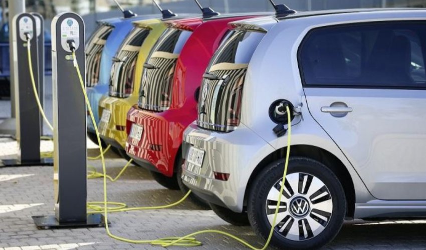 Electric vehicles in Azerbaijan to be subject to VAT starting next year, says customs chairman