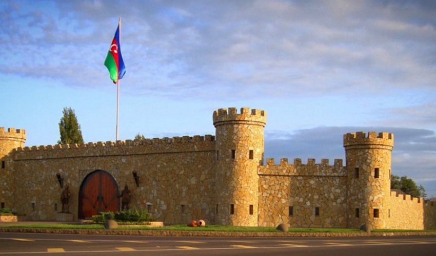 Naxçıvan şəhərində günəş elektrik stansiyasının tikintisi üçün torpaq sahəsi ayrılıb