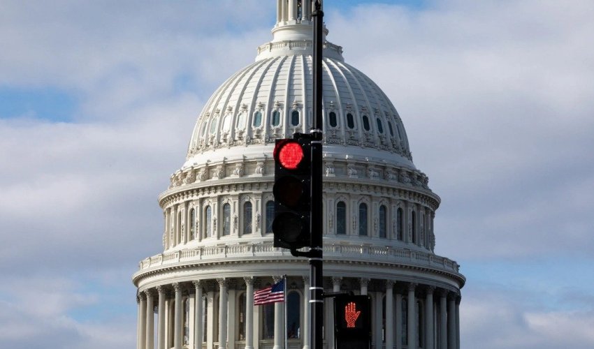 Шатдаун в Америке продолжается