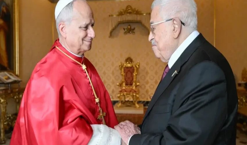 Mahmud Abbas Roma Papası ilə görüşüb
