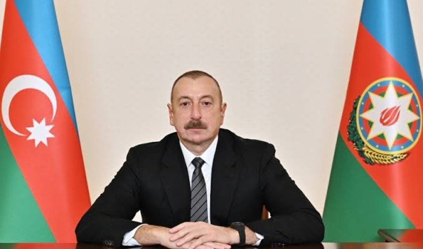 Ильхам Алиев поделился публикацией по случаю Дня Победы