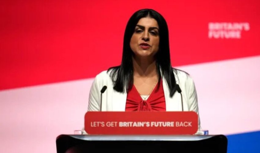 Шабана Махмуд перекрывает дорогу мигрантам