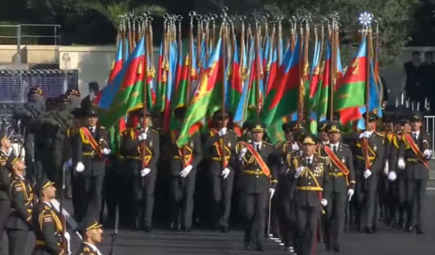 Bakıda hərbi parad başa çatıb - <span style=
