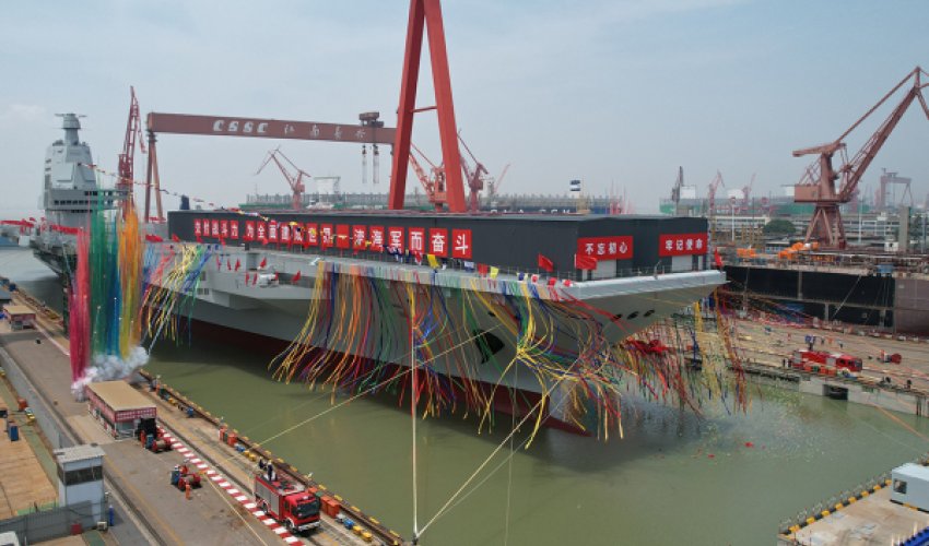 Китай создает «суперкорабль»