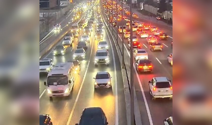 Bu yollarda tıxac var - Siyahı