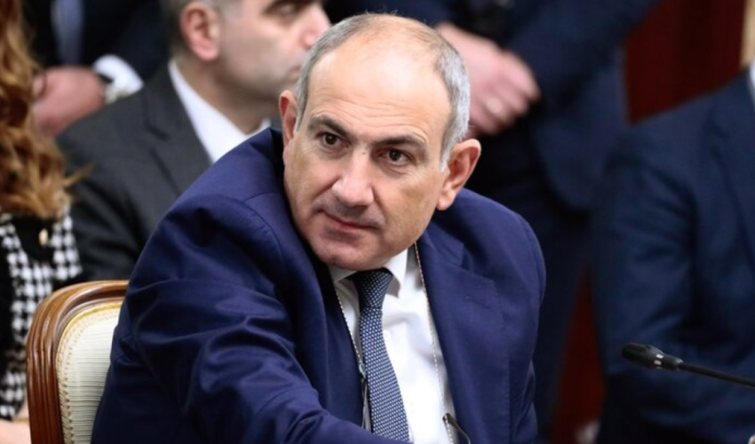 Paşinyan parlament sədri Simonyanı danlayıb - VİDEO