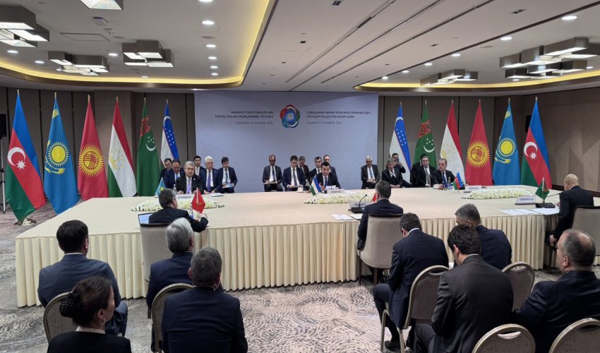 Ceyhun Bayramov ilk dəfə Mərkəzi Asiya XİN rəhbərlərinin görüşündə iştirak edib