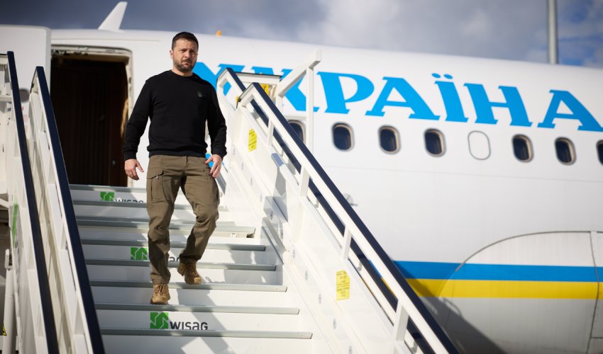 Zelenski Yunanıstana rəsmi səfər edib