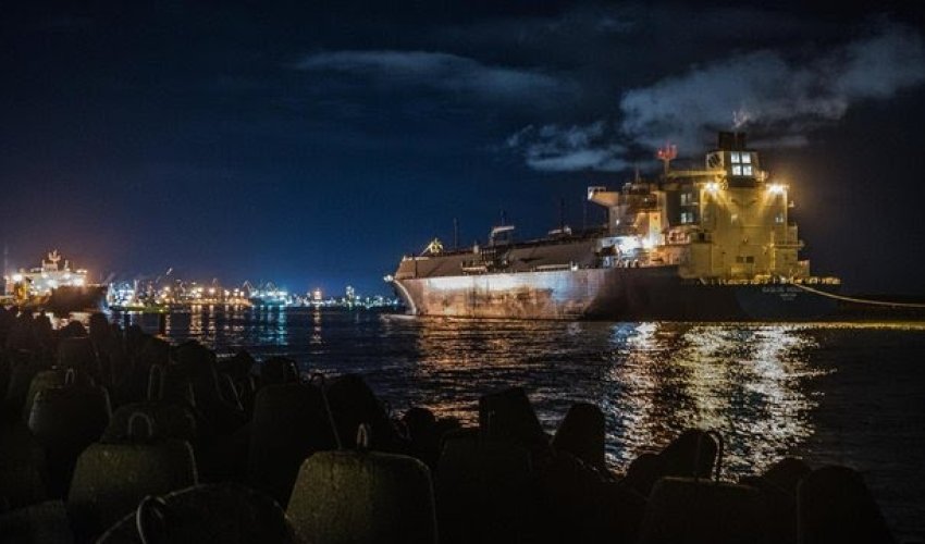 США отправляют в Украину первую партию природного газа через Литву