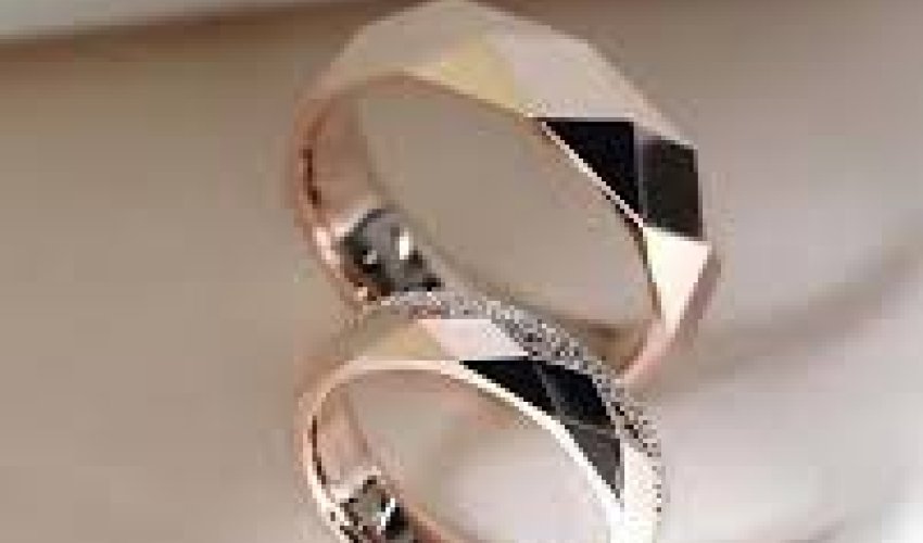 За развод &mdash; штраф 40 тысяч рублей: депутат предложил ужесточение