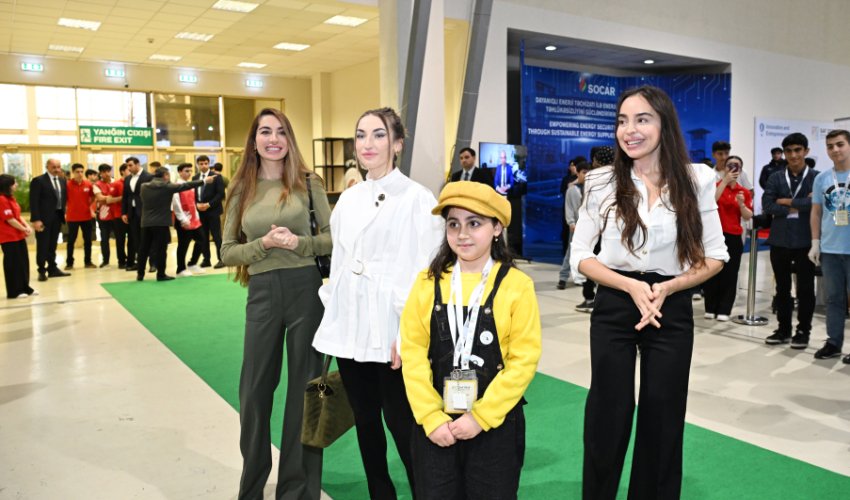 Leyla Əliyeva Beynəlxalq STEAM Azərbaycan Festivalını ziyarət edib