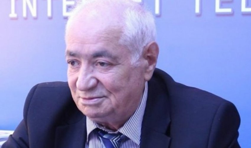 Prezident Vahid Əzizi təltif edib