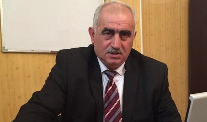 Əhməd Oruc vəfat edib