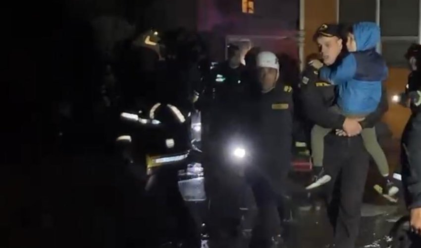 Yasamalda yaşayış binasında baş verən yanğında xəsarət alanların vəziyyəti açıqlanıb